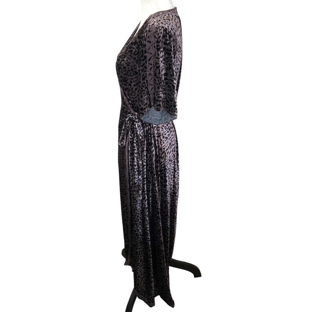 JOHNNY WAS Deep V-Neck Elegant Ombre Leopard Silk Velvet‎ Wrap Midi Dress M $330 - Picture 9 of 16